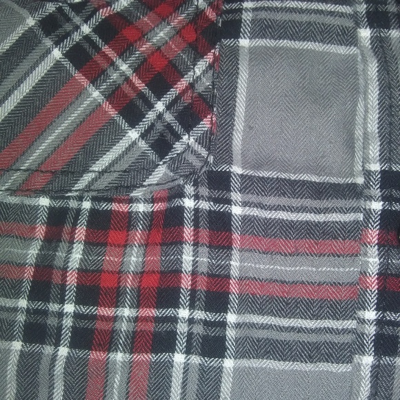 Carters - Picture 2 of 4